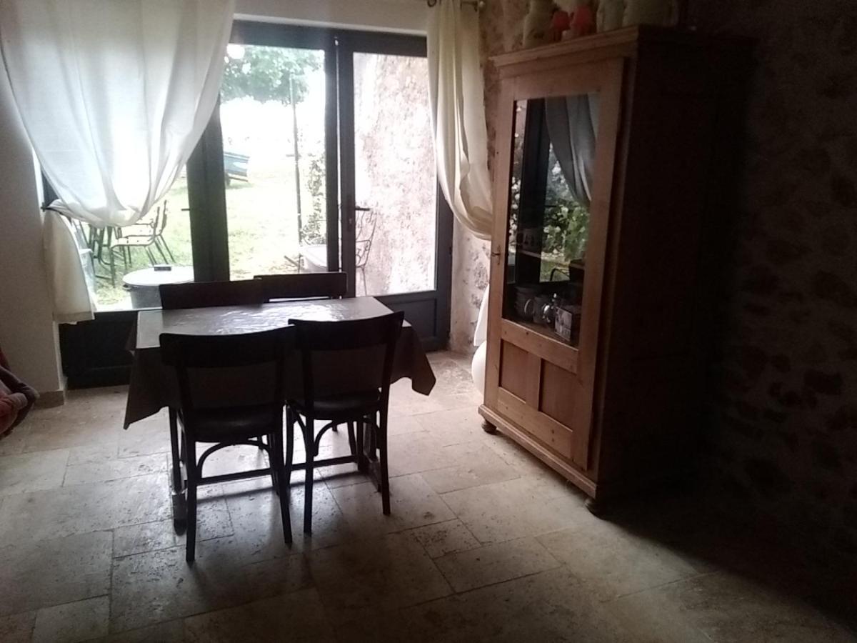Studio Independant Dans Ferme Equestre 오프스 외부 사진